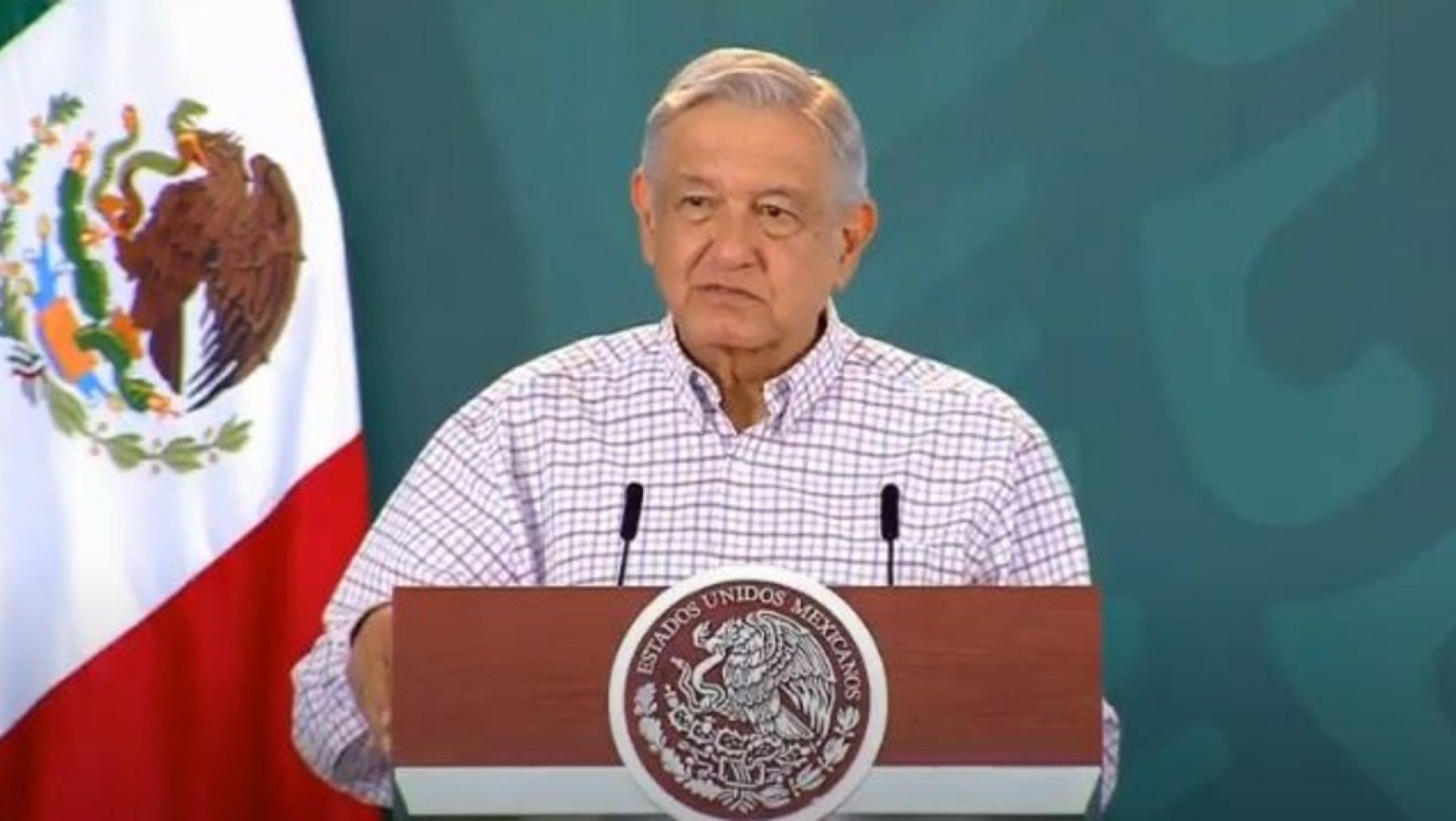 FGR no ha pedido investigar cuentas de implicados en caso Lozoya: AMLO