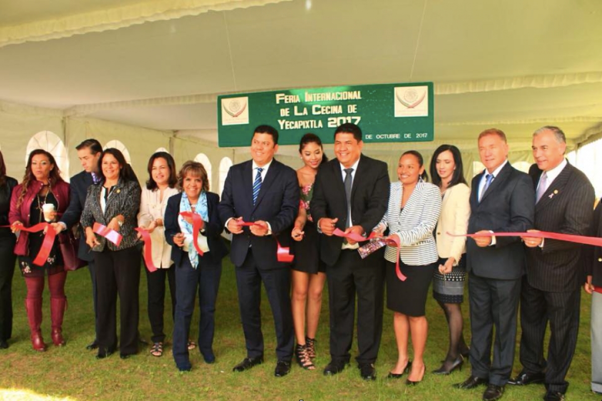 Presenta Paco Sánchez la Feria de la Cecina y Tianguis Grande 2017 en el Congreso de la Unión