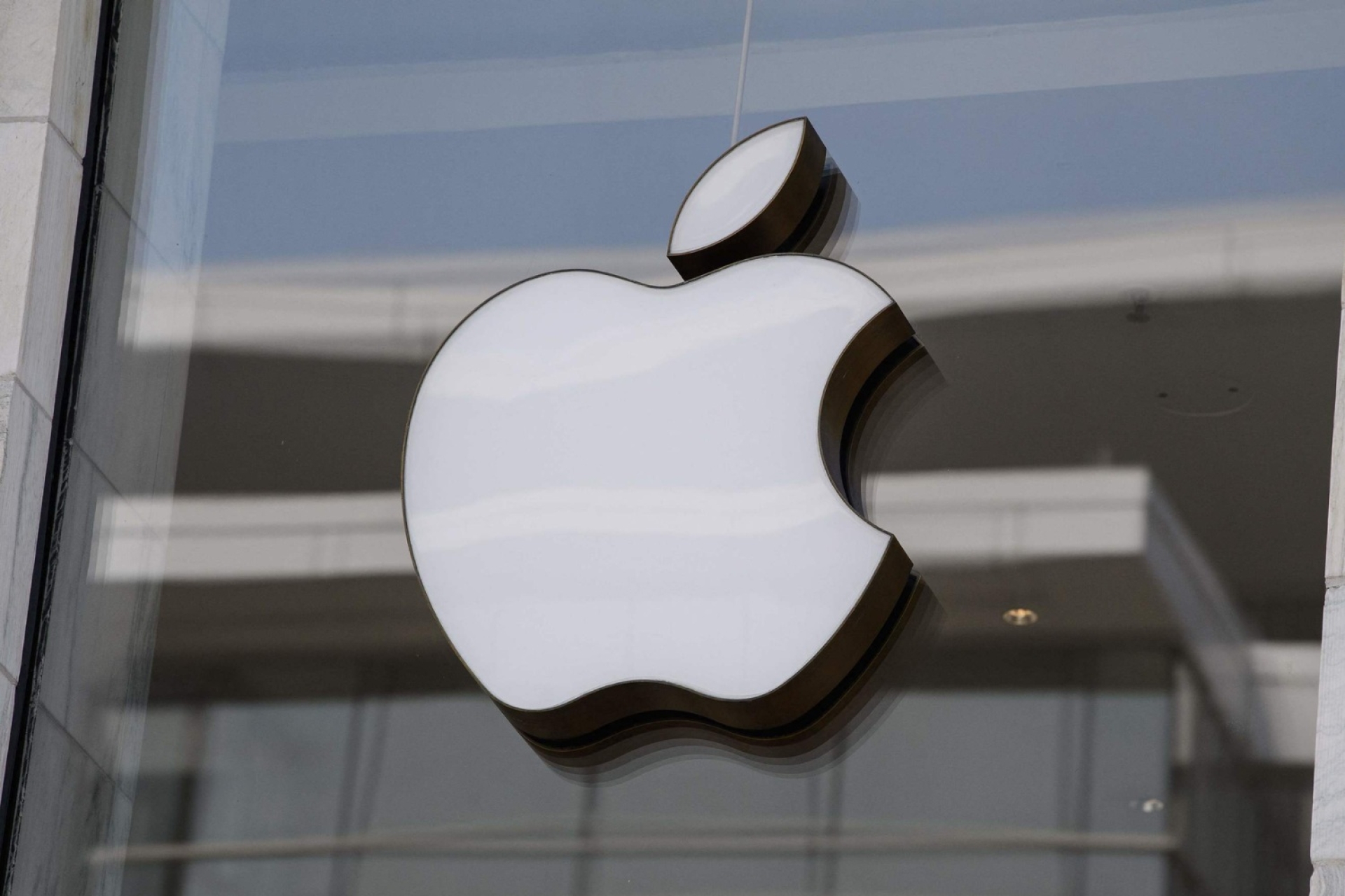 Apple recibe multa millonaria en Italia por prácticas anticompetitivas en su App Store