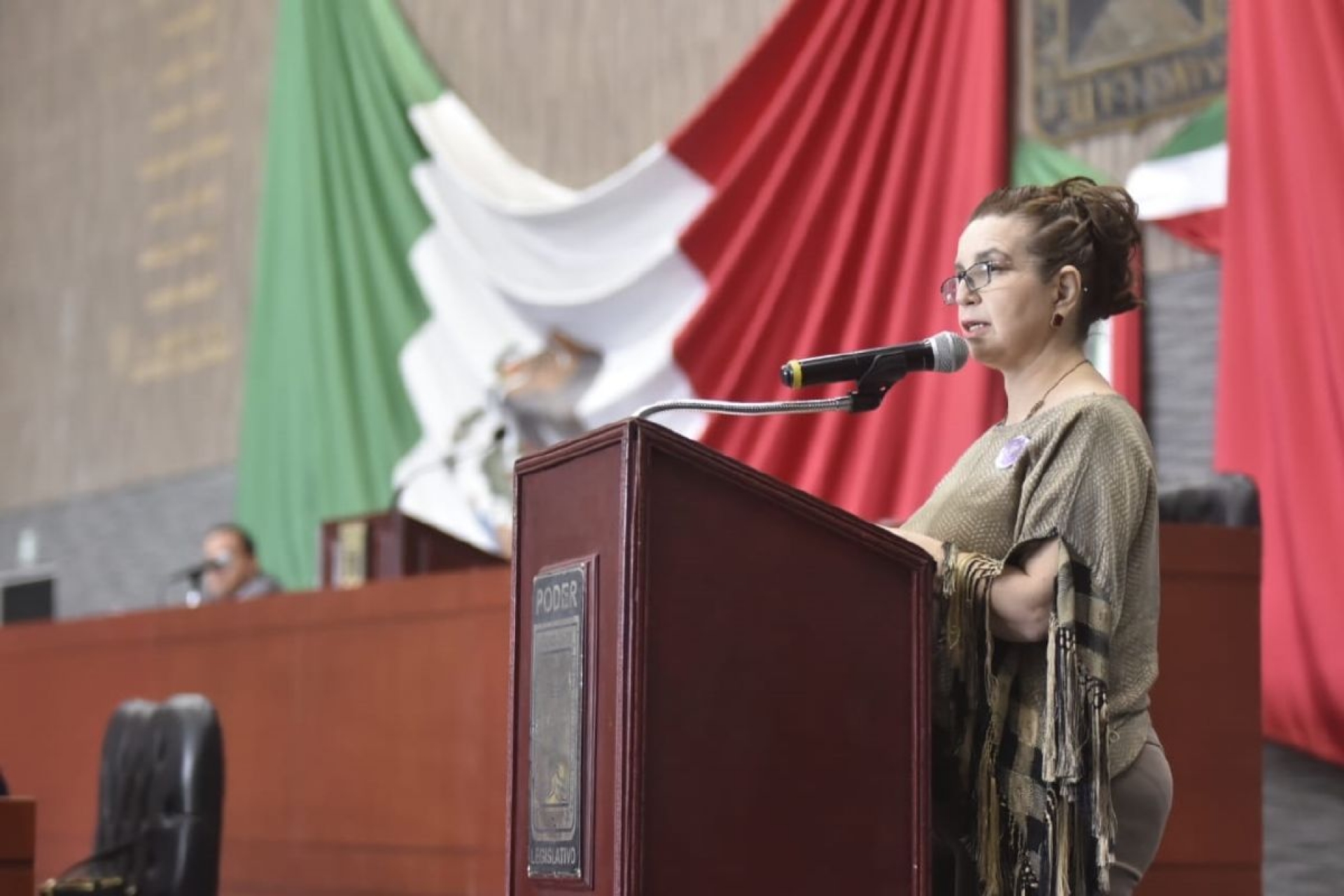 Cumplirán legisladores el viernes un mes sin sesionar