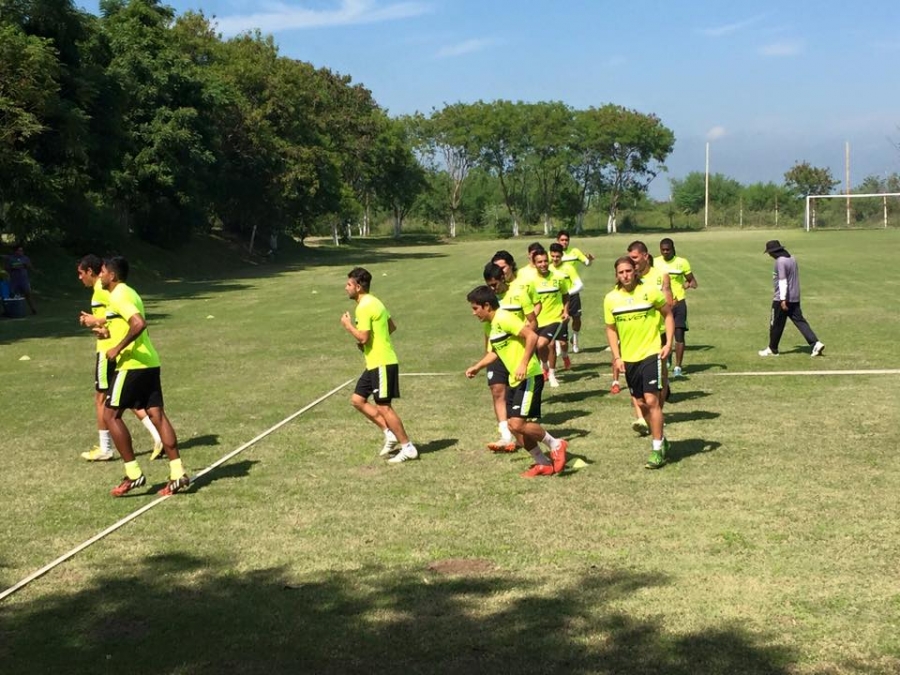 Zacatepec Siglo XXI busca enderezar el camino