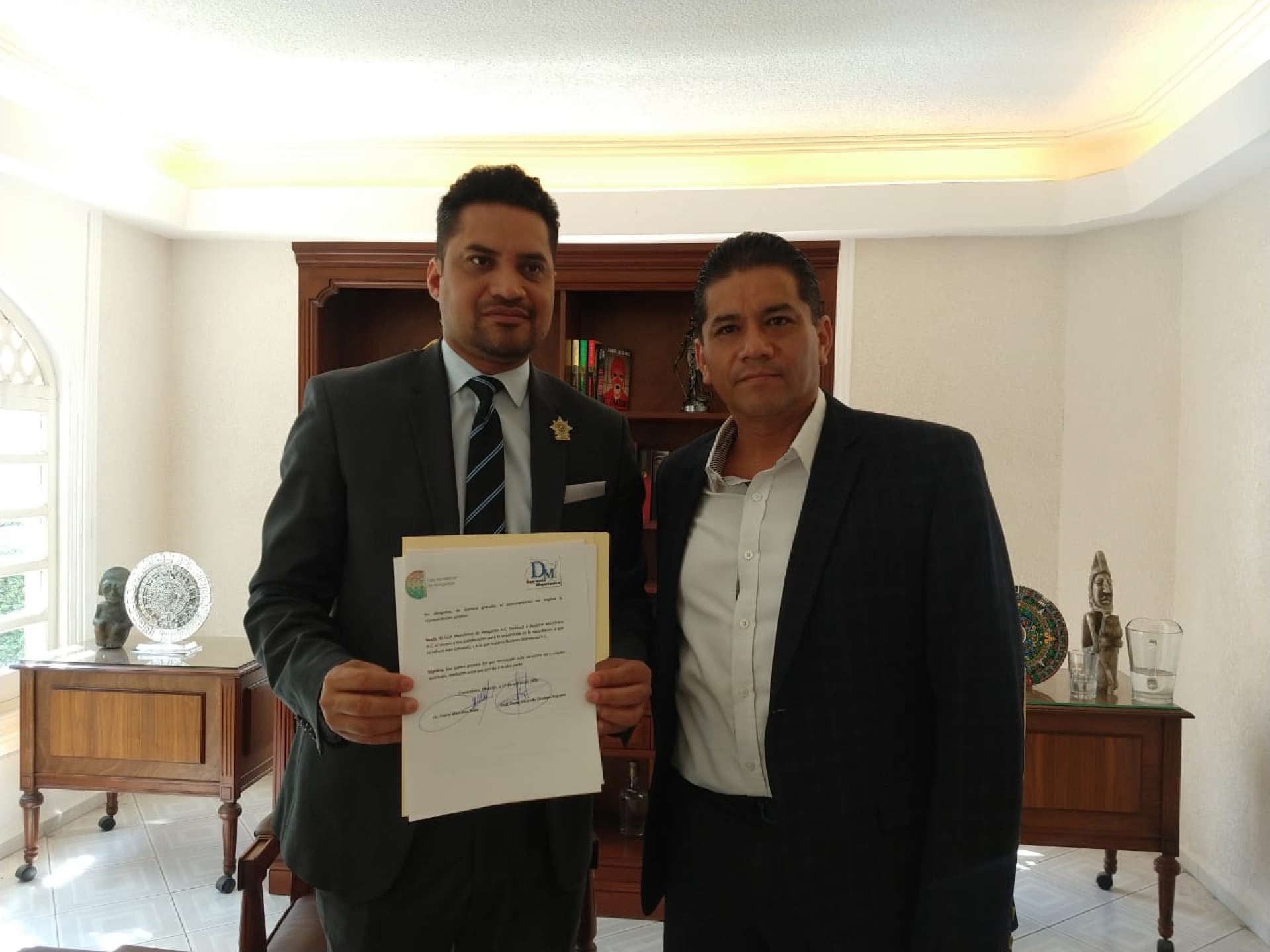 Maestros firman convenio de colaboración con el Foro Morelense de Abogados
