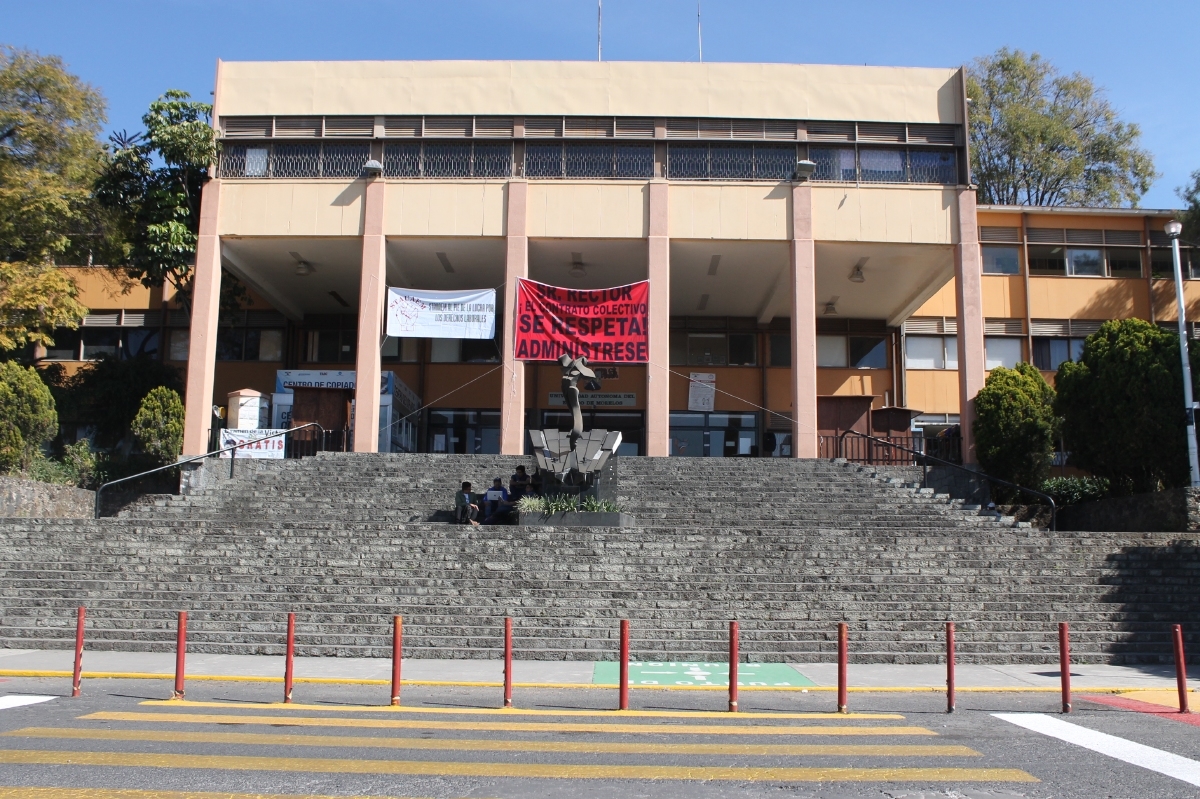 Se inconforma UAEM contra sindicato de administrativos