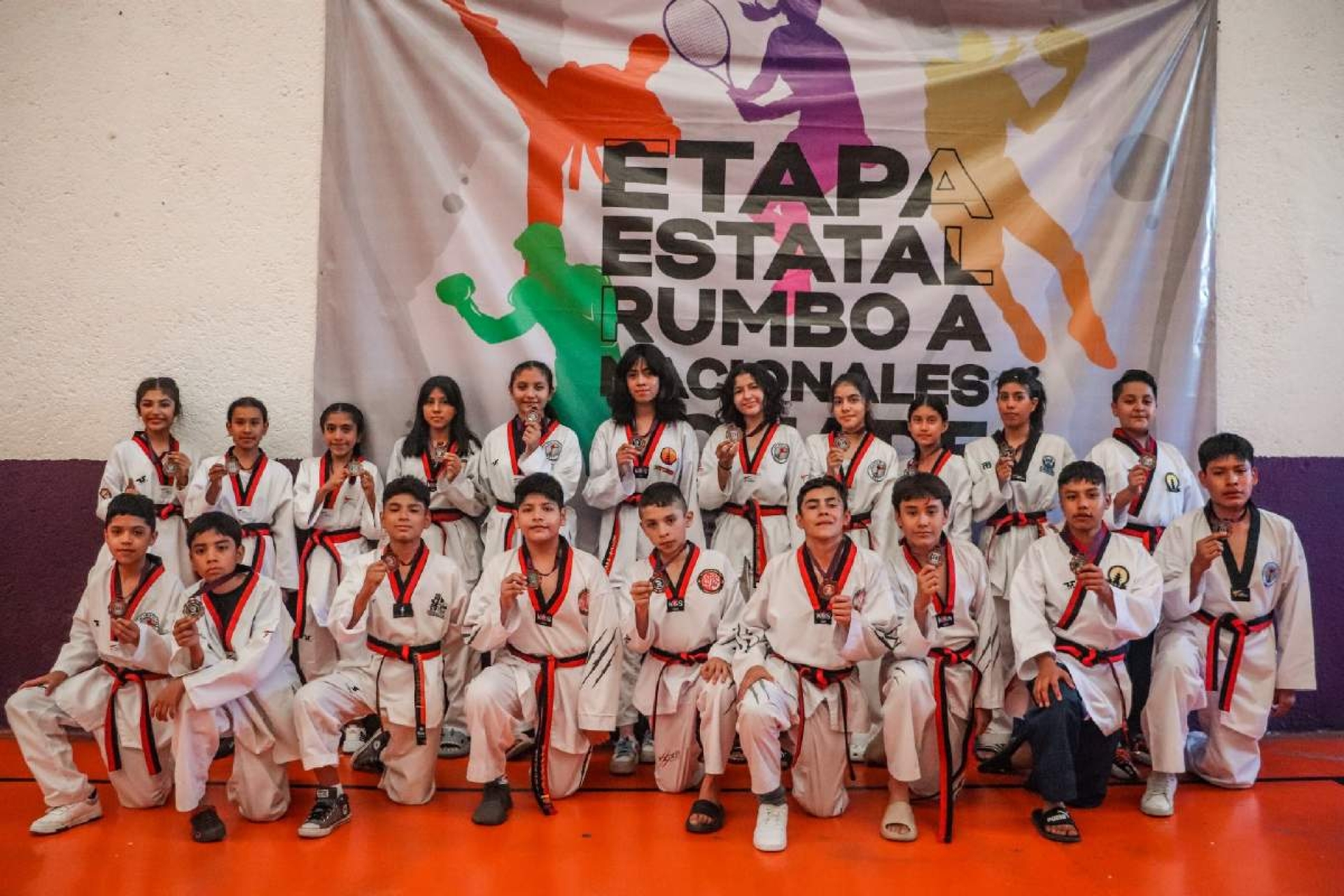 Taekwondoines buscan su boleto al regional