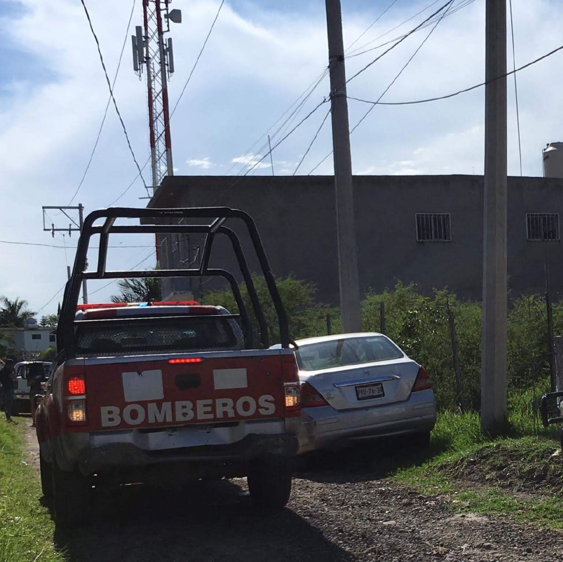 Murió electrocutado en la azotea de su casa