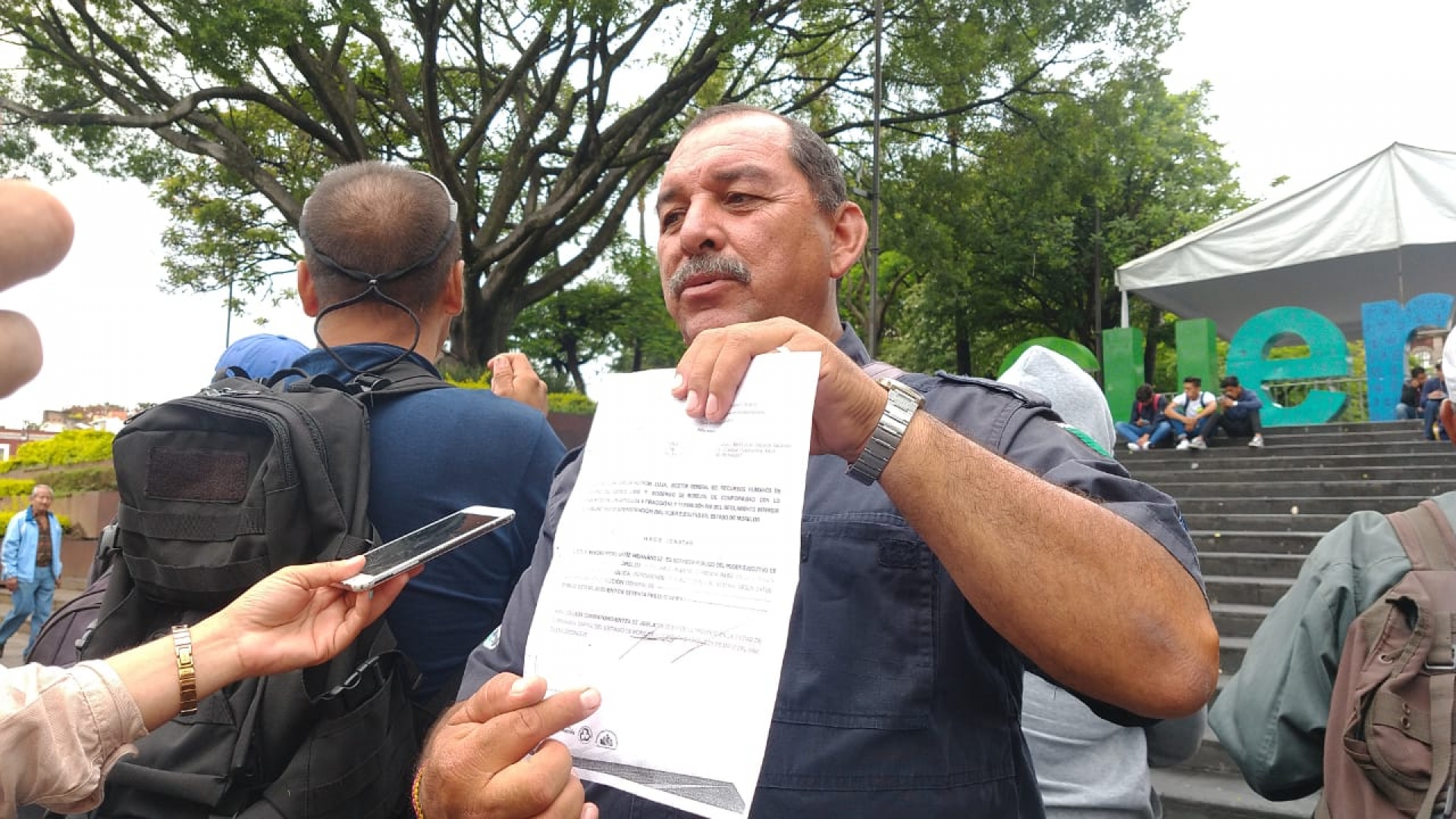 Protestan elementos de la Policía Industrial Bancaria, en Cuernavaca