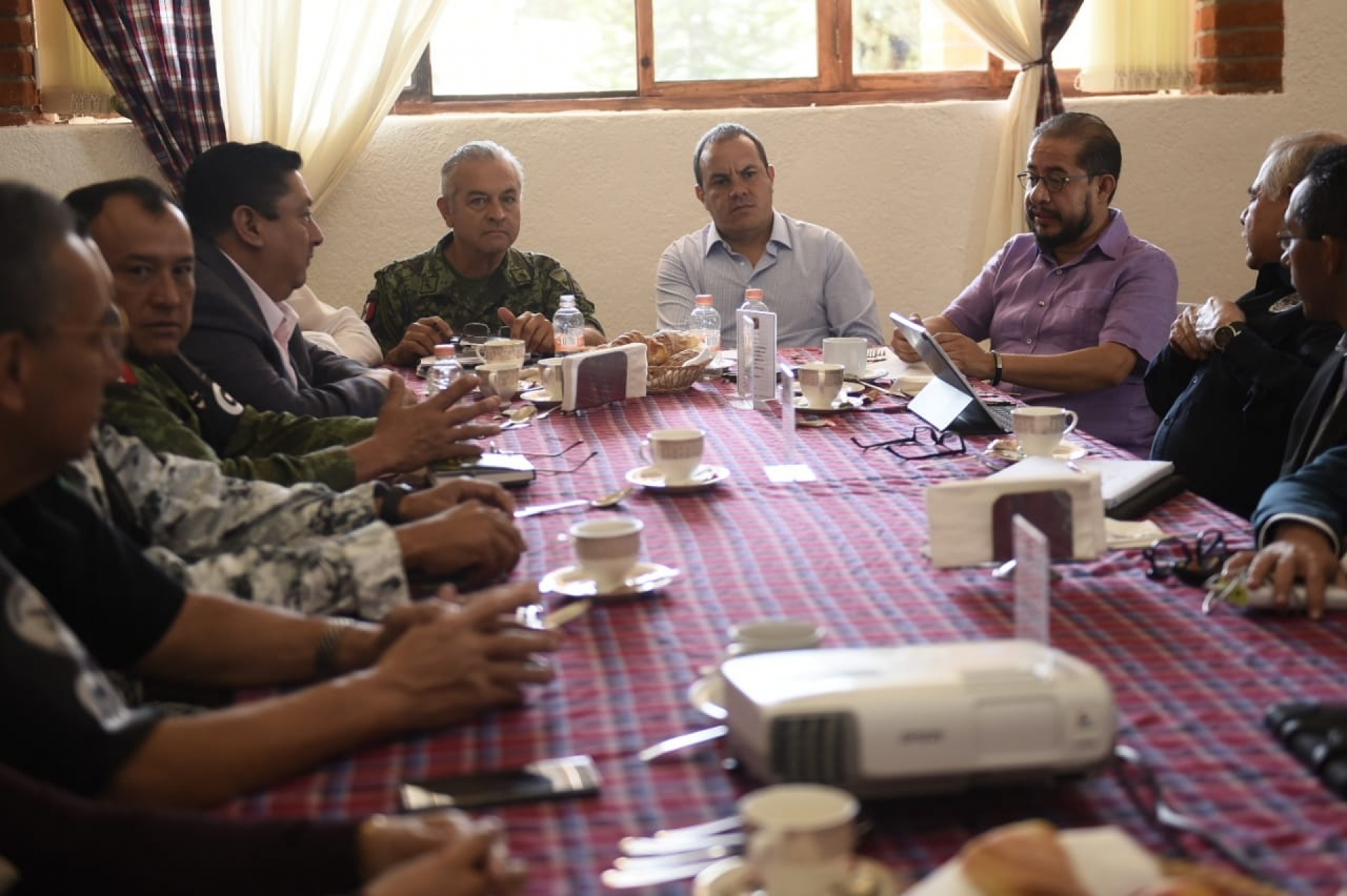 Reconoce Cuauhtémoc Blanco el respaldo de las fuerzas federales