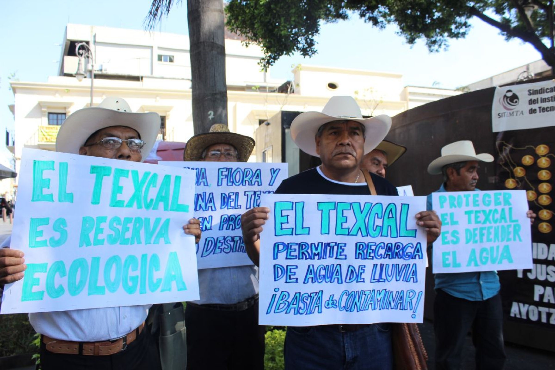 Exigen frenar la invasión en la reserva ecológica de El Texcal
