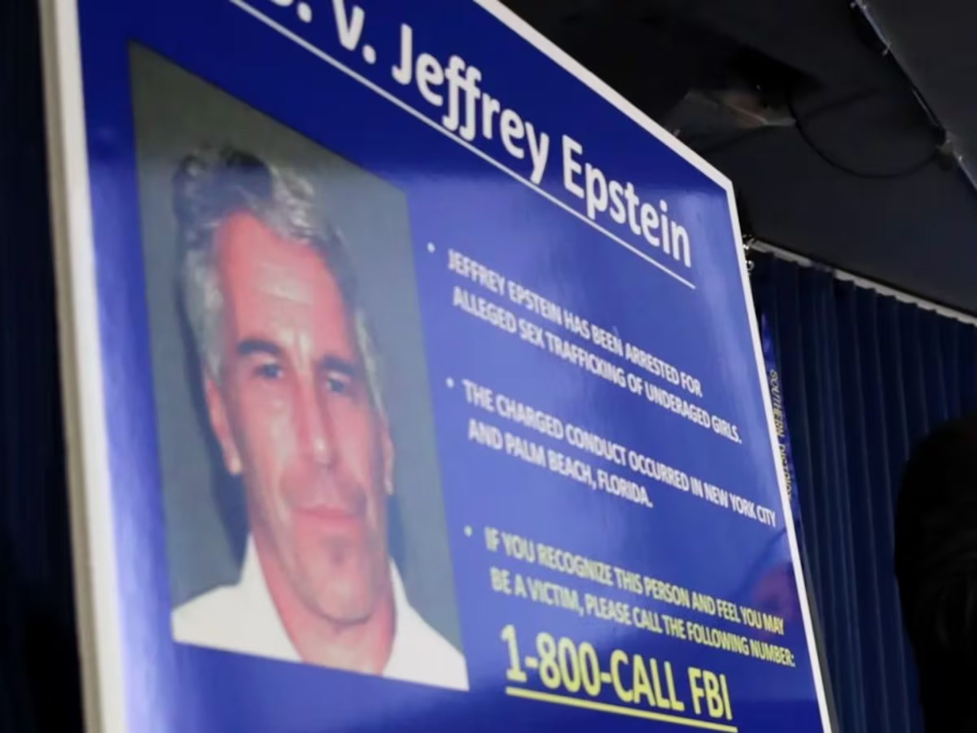 Juez rechaza divulgar testimonios del gran jurado de Jeffrey Epstein