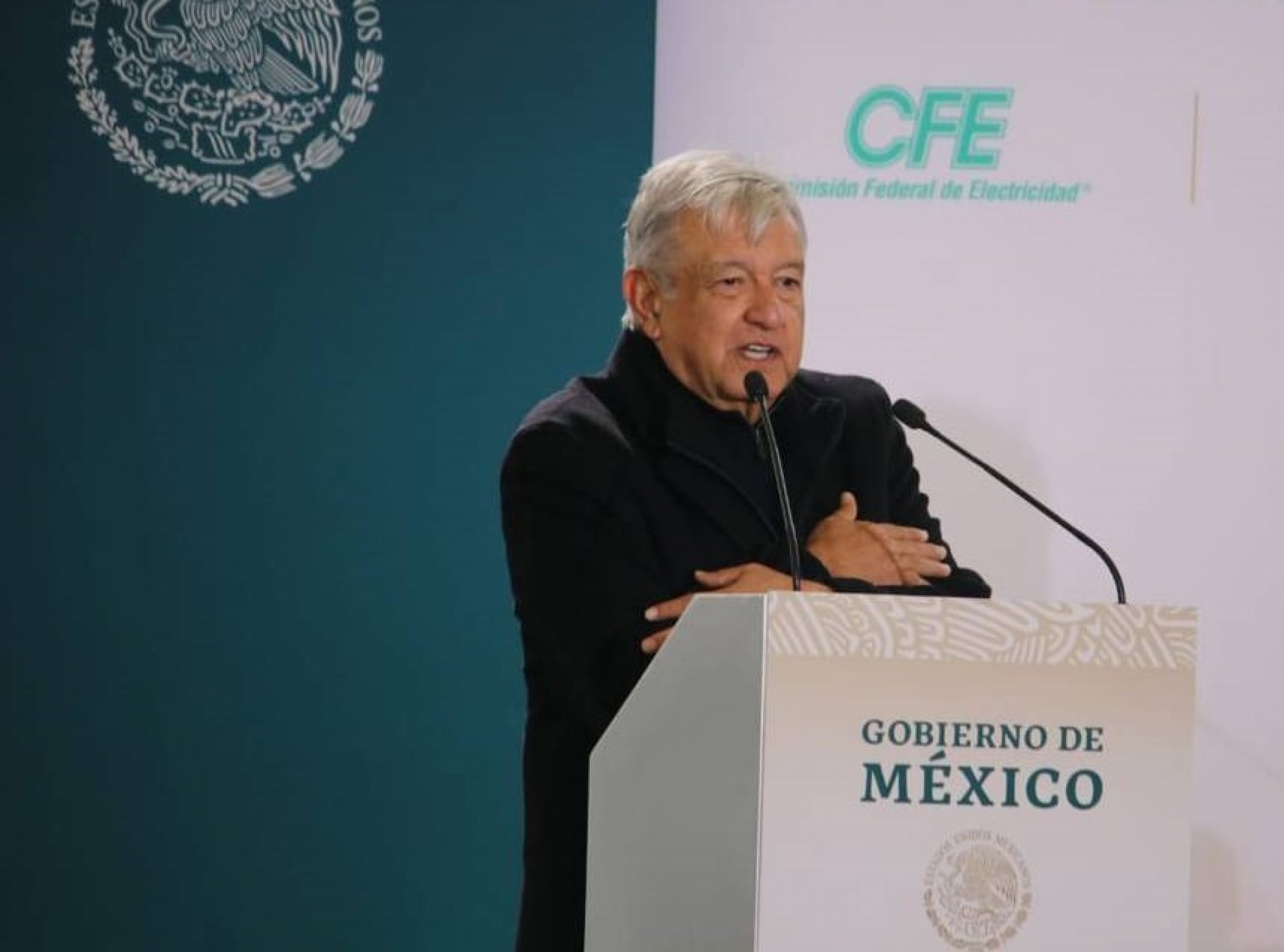 Fin de semana se podría restablecer suministro de luz; dependerá del clima: AMLO