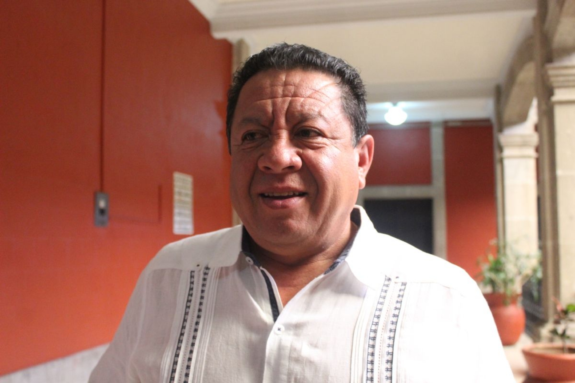 Diputado intentará de nuevo reducir duración de magistrados en el cargo