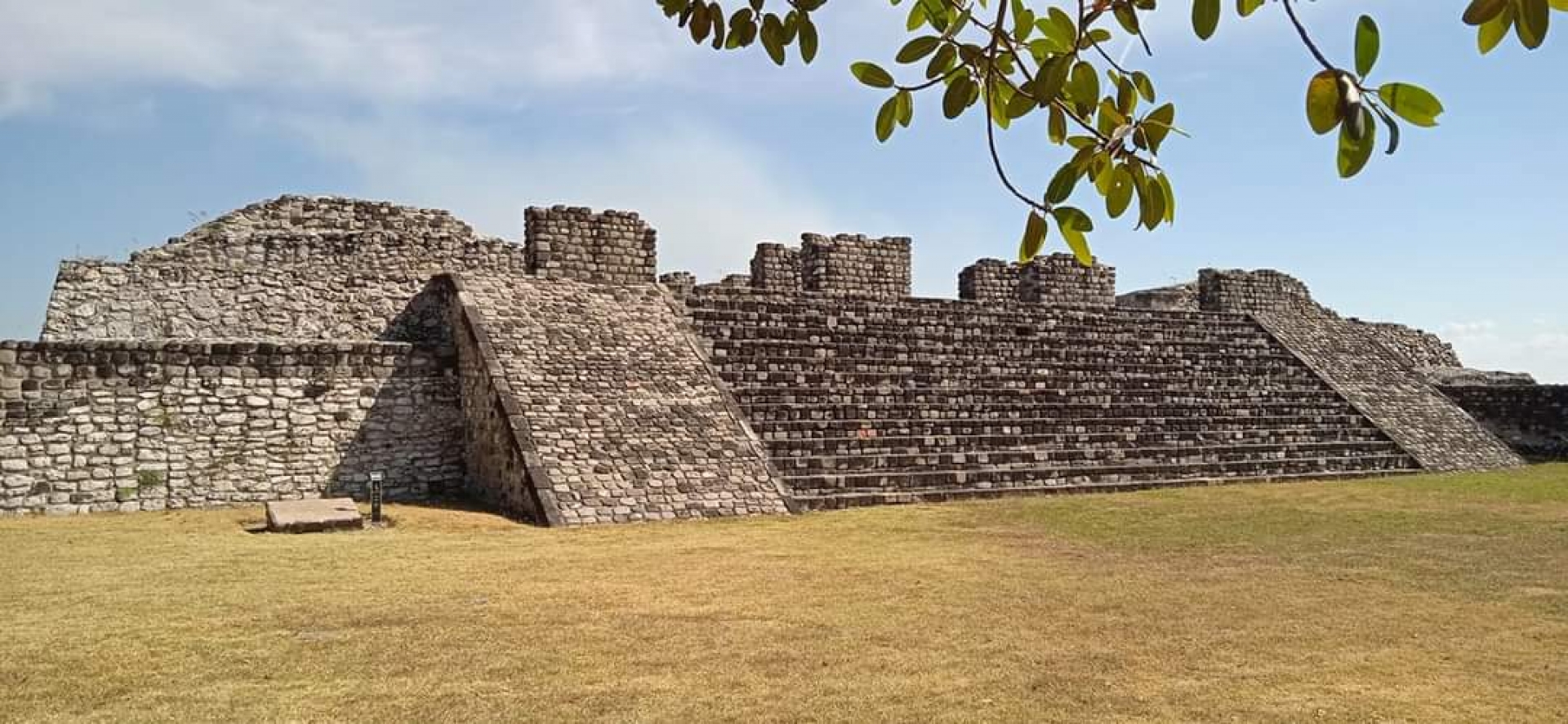 Cierre temporal al público de zonas arqueológicas de Xochicalco y Coatetelco