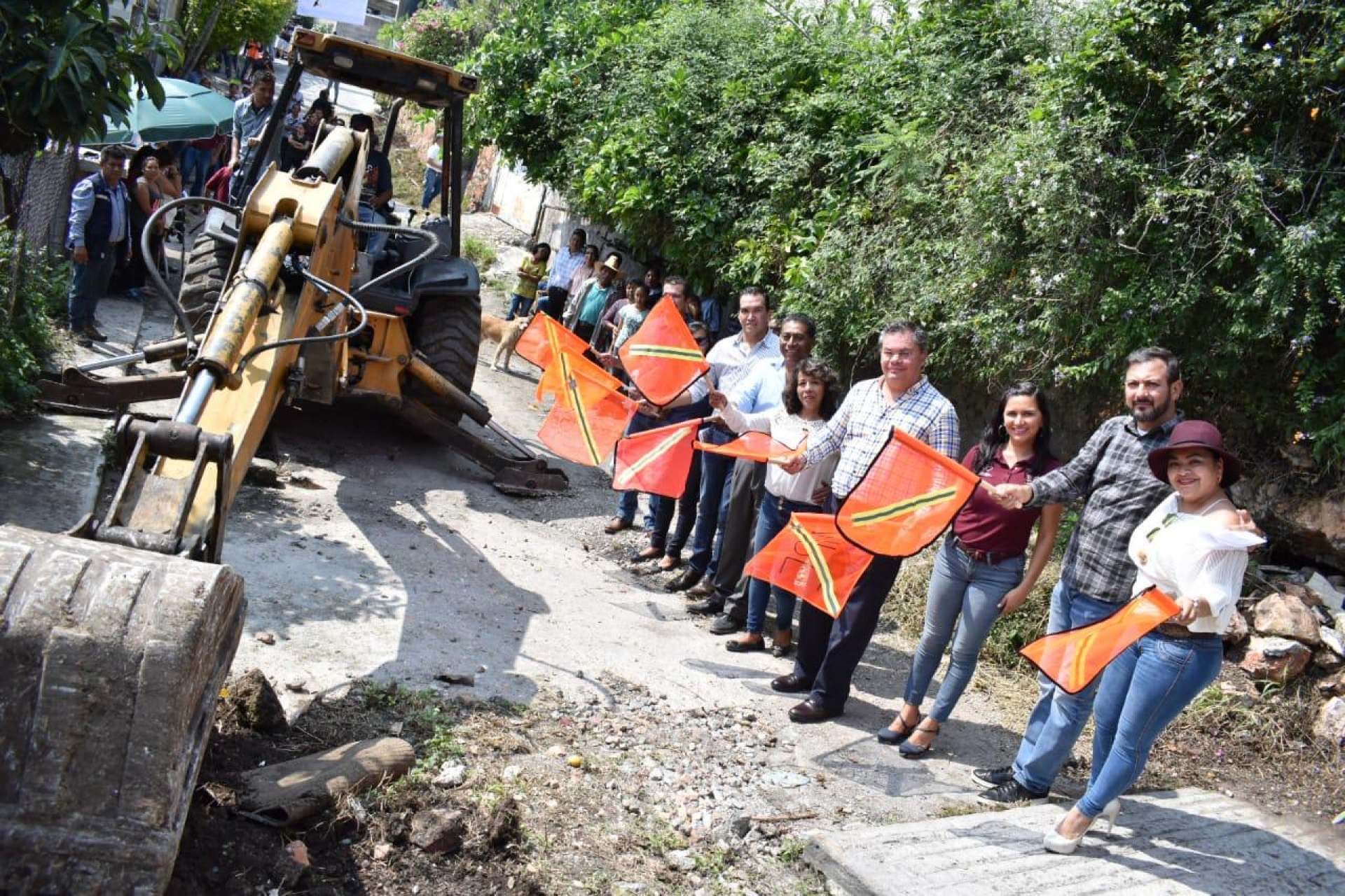 Inician pavimentaciones en la colonia Vista Hermosa de Jiutepec