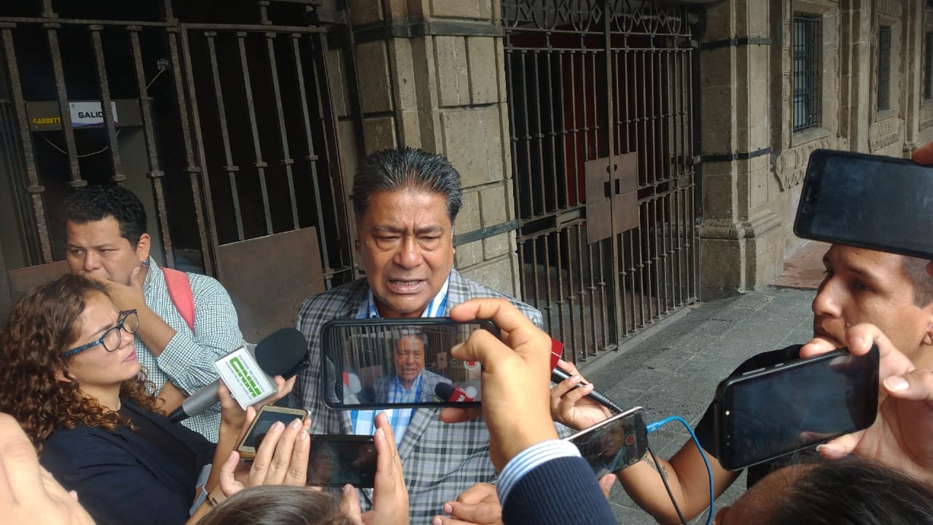 Llama IEBEM a denunciar depósitos en cuentas falsas por cooperaciones escolares