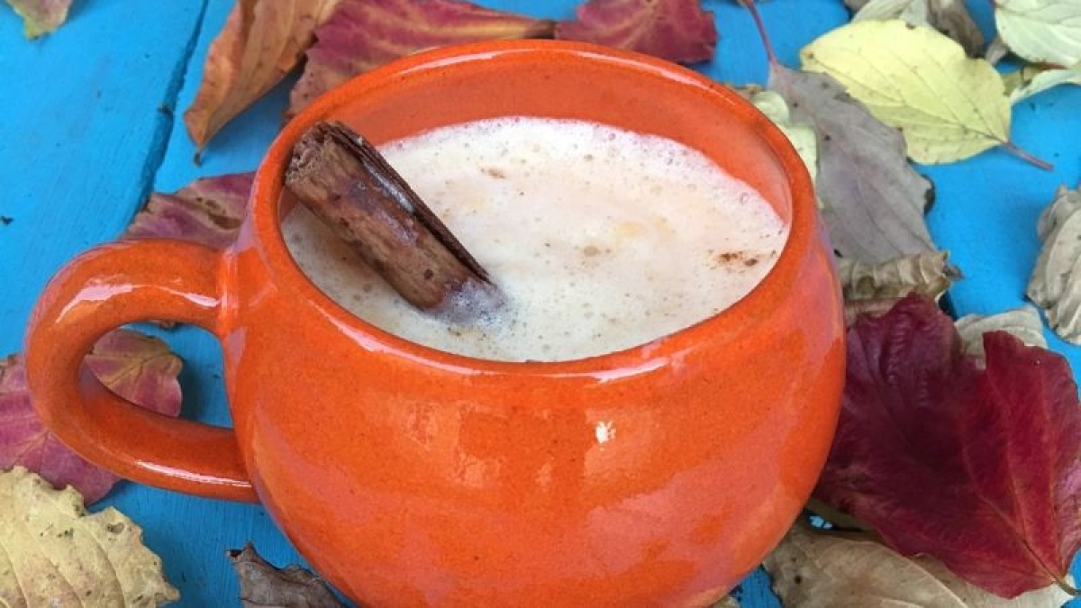 Bebidas de temporada: Aprende a preparar un delicioso atole de calabaza