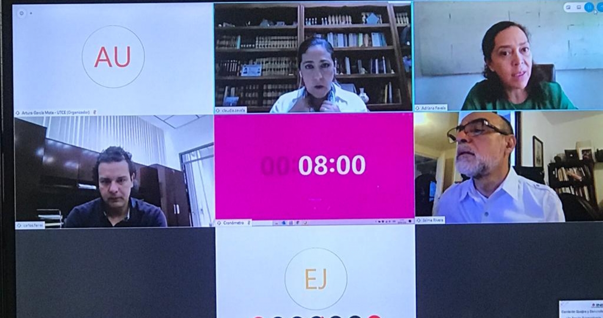 Ordena INE a servidores públicos retirar publicaciones con promoción personalizada por covid-19