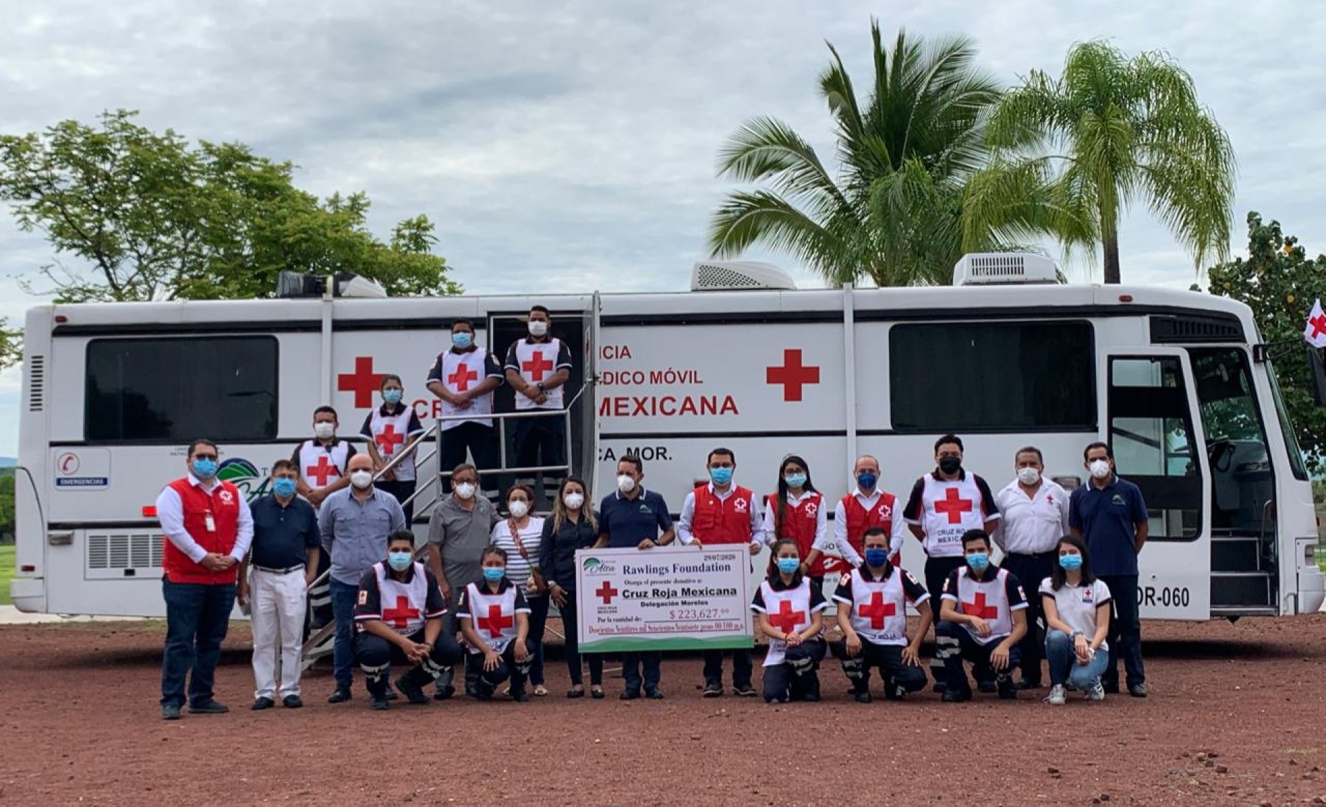 Entrega Fundación Rawlings donativo a Cruz Roja Mexicana Delegación Morelos