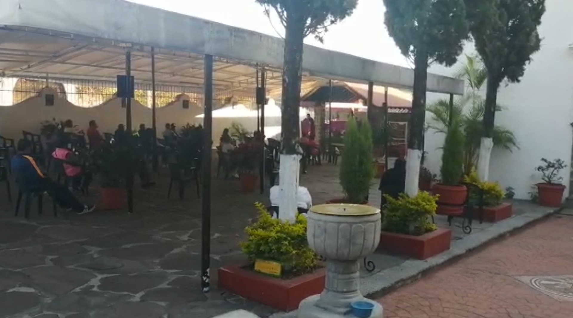 Reabren la parroquia de San Antón a feligreses