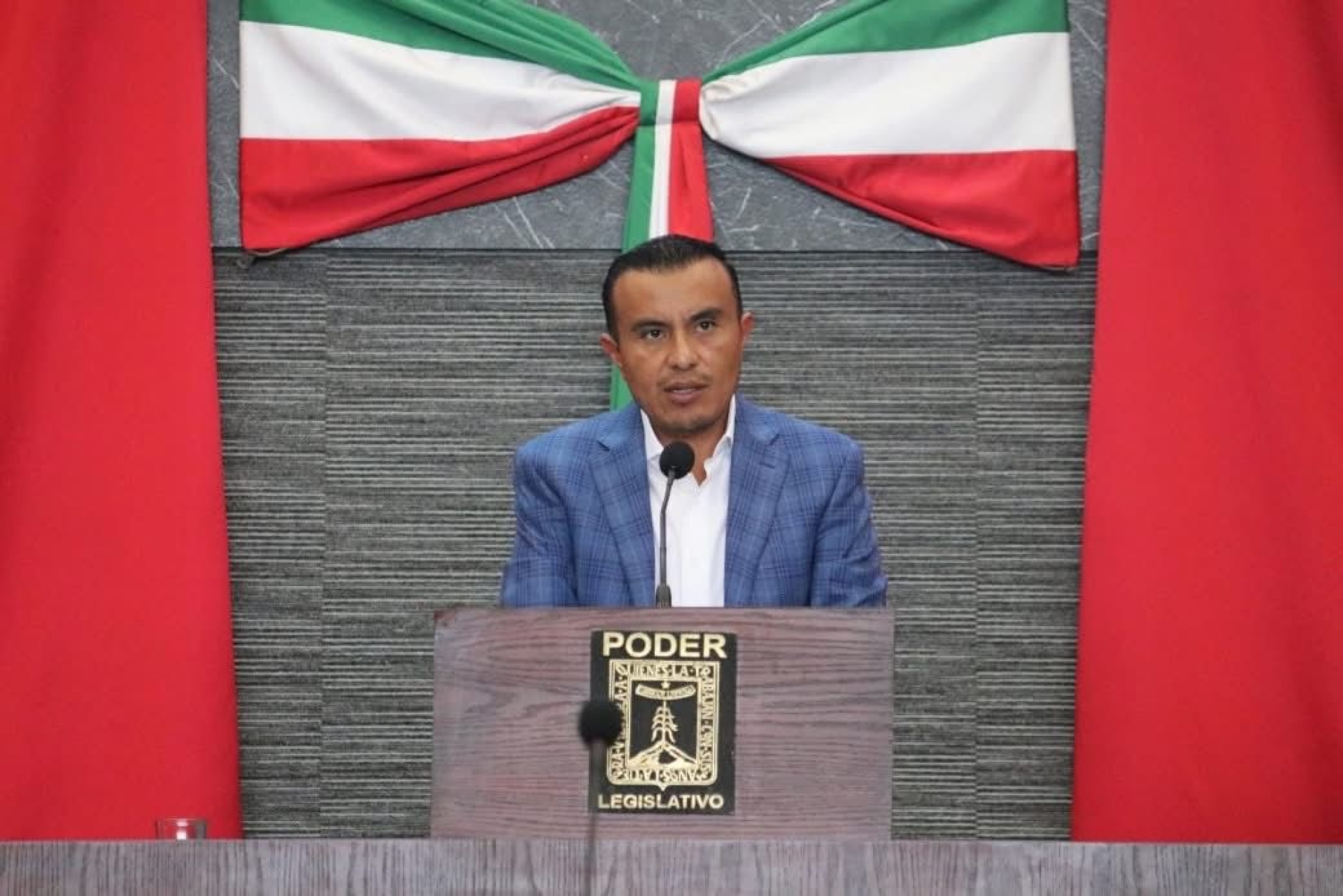 Propone diputado Isaac Pimentel uso de cámaras corporales en policías, para fortalecer la confianza ciudadana