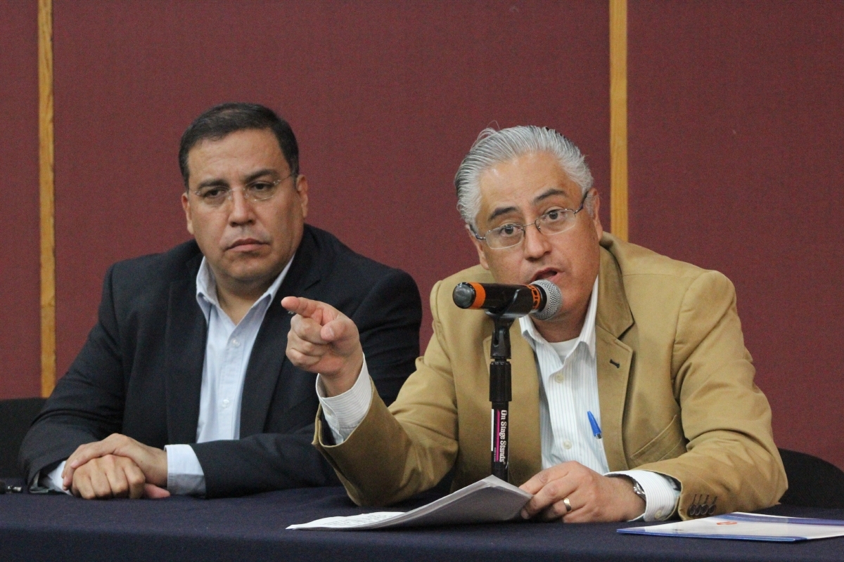 El rector de la UAEM denuncia excesos de Vicente Loredo Méndez