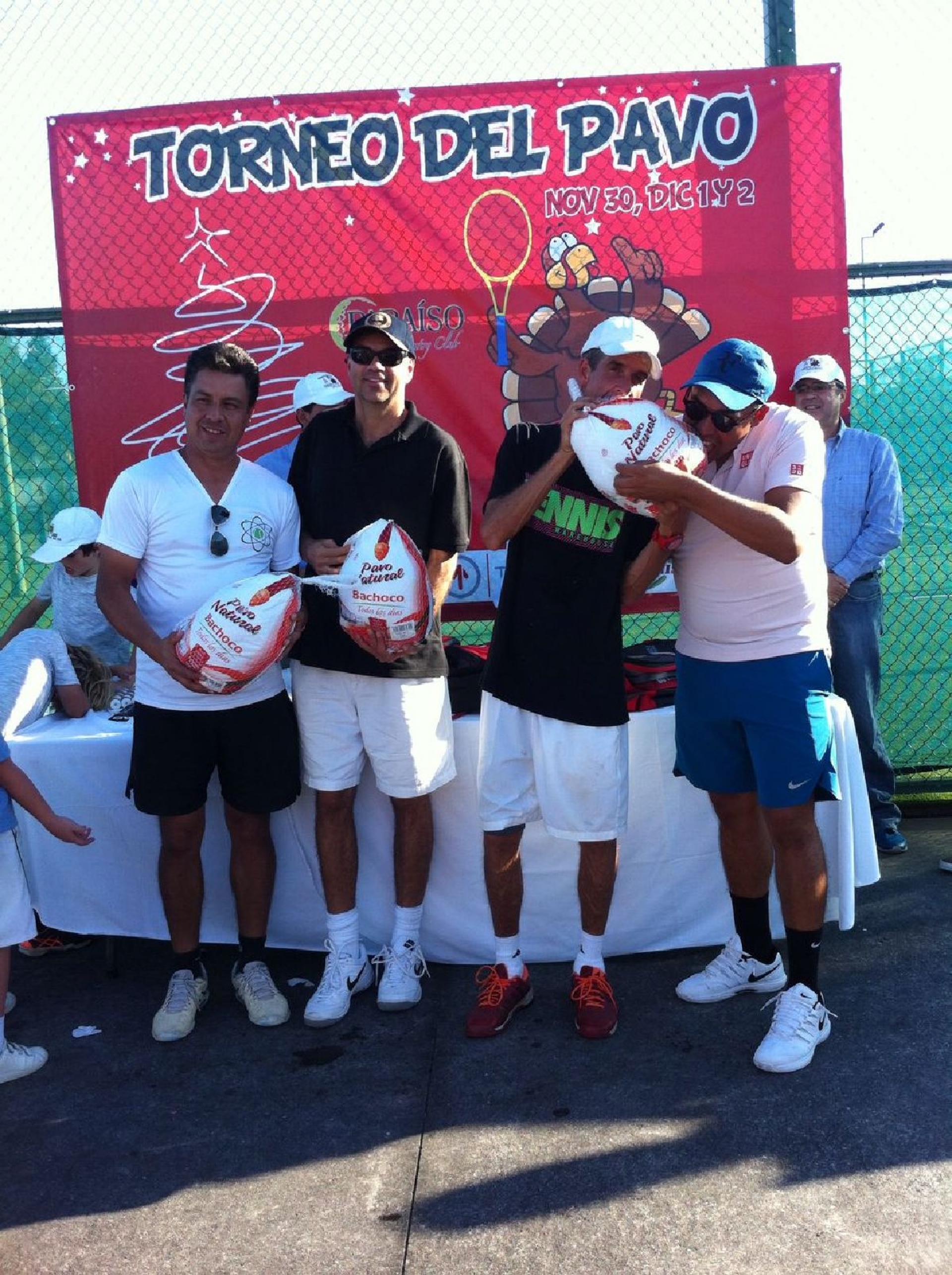 Finaliza con éxito el Torneo del Pavo de Tenis
