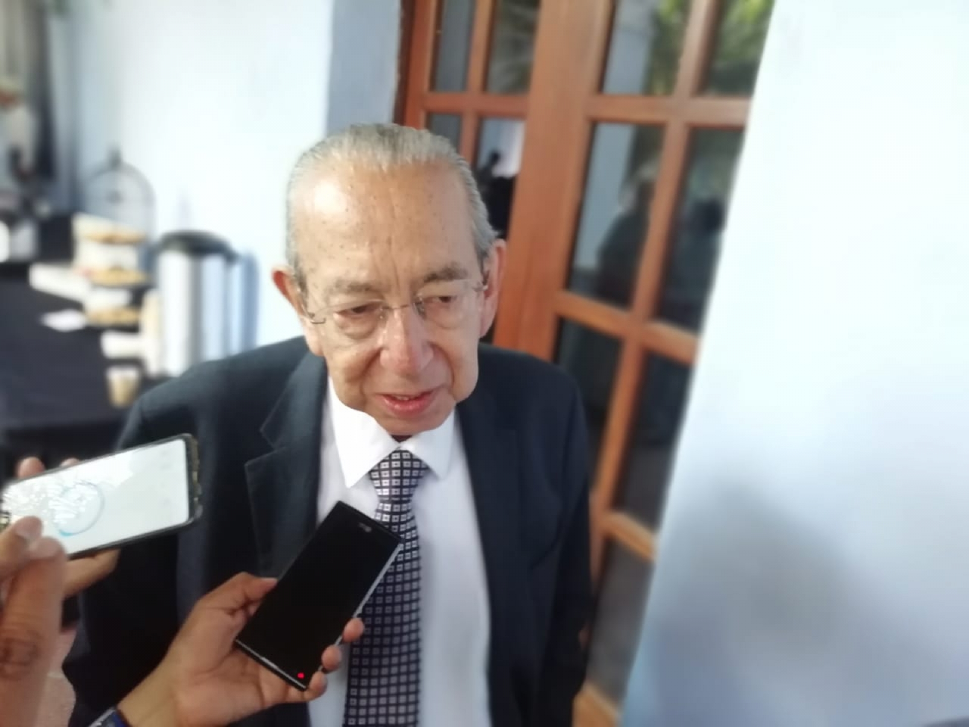 Se buscan recursos financieros extraordinarios para la UAEM: Educación