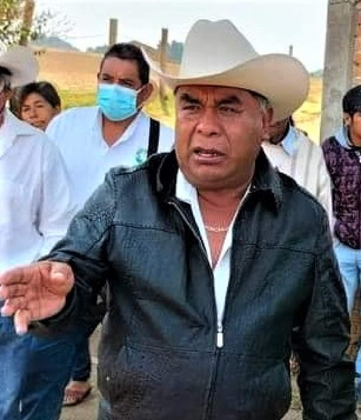 Advierte alcalde de Tlalnepantla conflicto social por rebelión del Cabildo