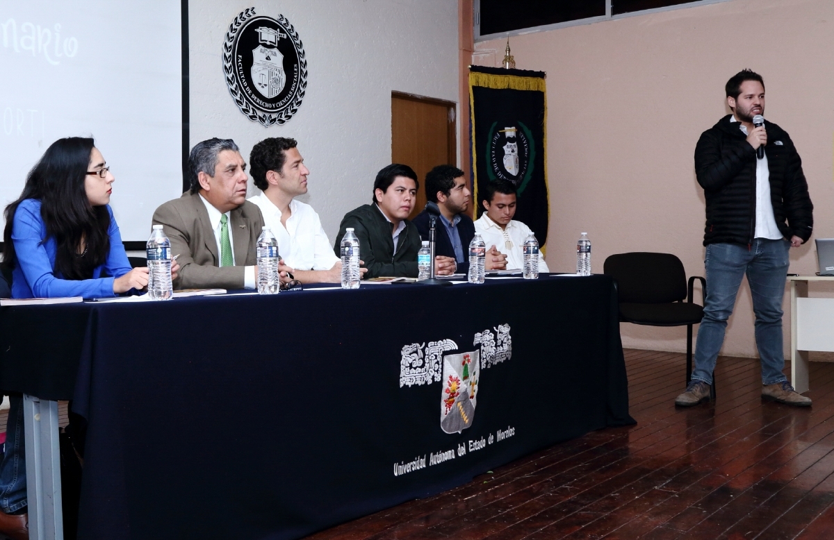 Presentan en la UAEM el Corrupcionario Mexicano