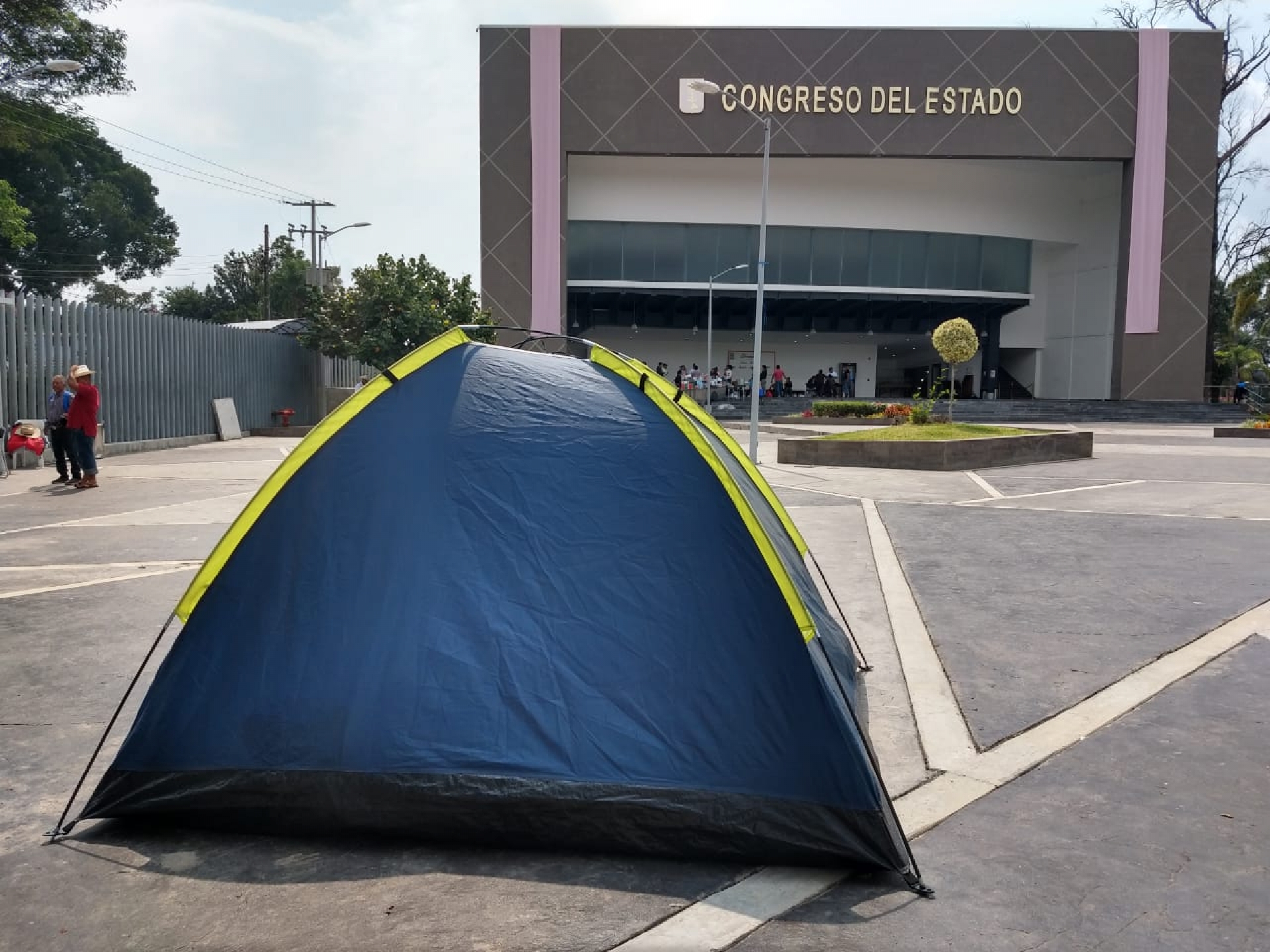 Advierten pobladores de Hueyapan que no permitirán condicionamiento de diputados