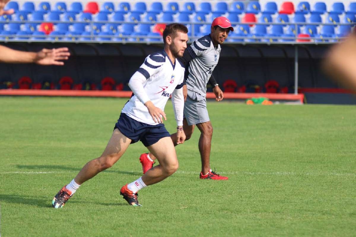 "No está nada definido": Francisco Hurtado