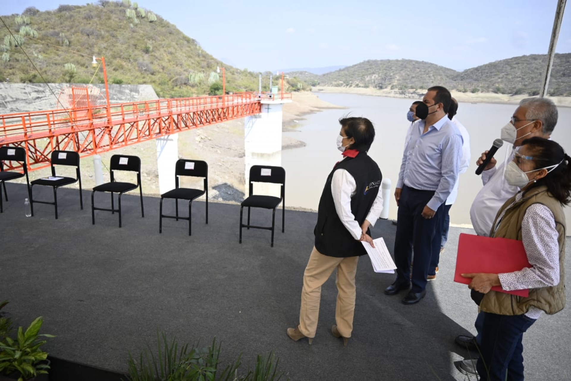 Entregan Cuauhtémoc Blanco y Blanca Jiménez rehabilitación de presas Los Carros-Cayahuacán