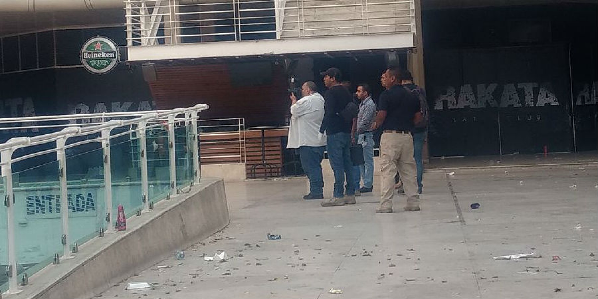 Realiza FGE diligencias relacionadas con la investigación sobre balacera en 'Plaza Marina'