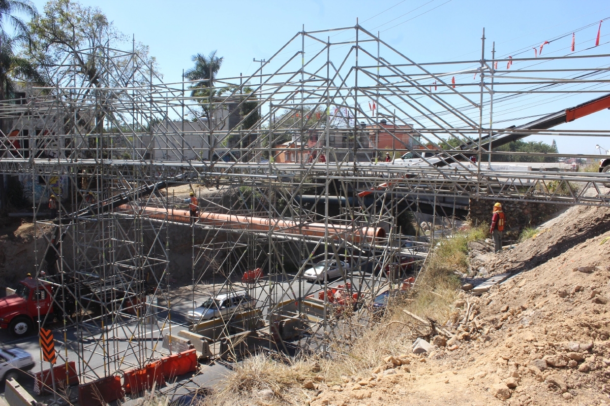 Busca SAPAC acciones contra constructores por roturas de tuberías