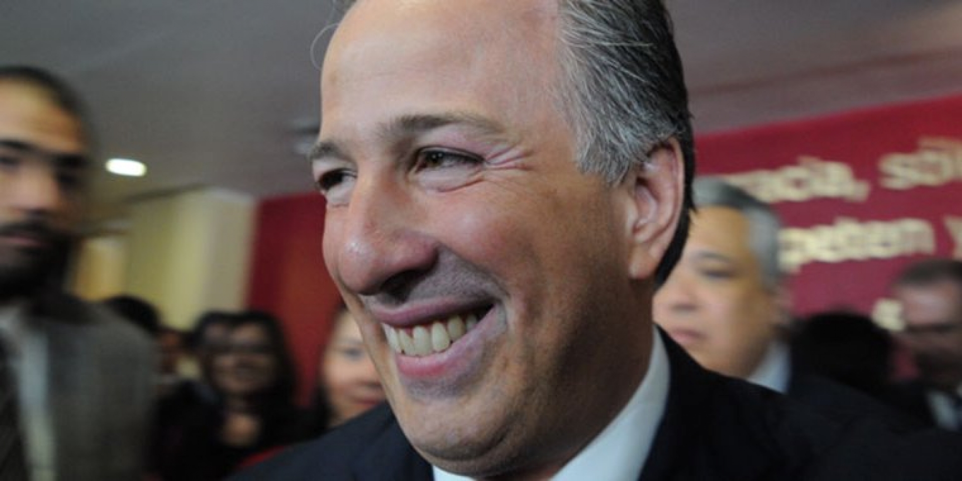 Meade responde a AMLO dice que le ganará por 'home run'