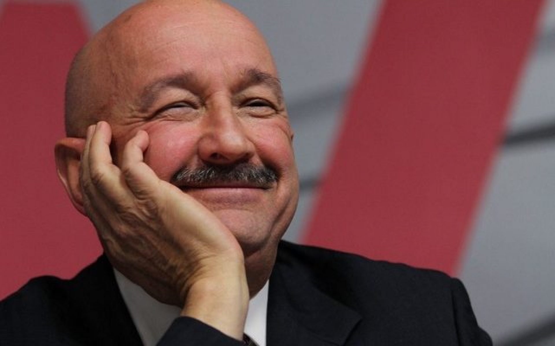 Carlos Salinas de Gortari es aceptado en Consejo de Harvard
