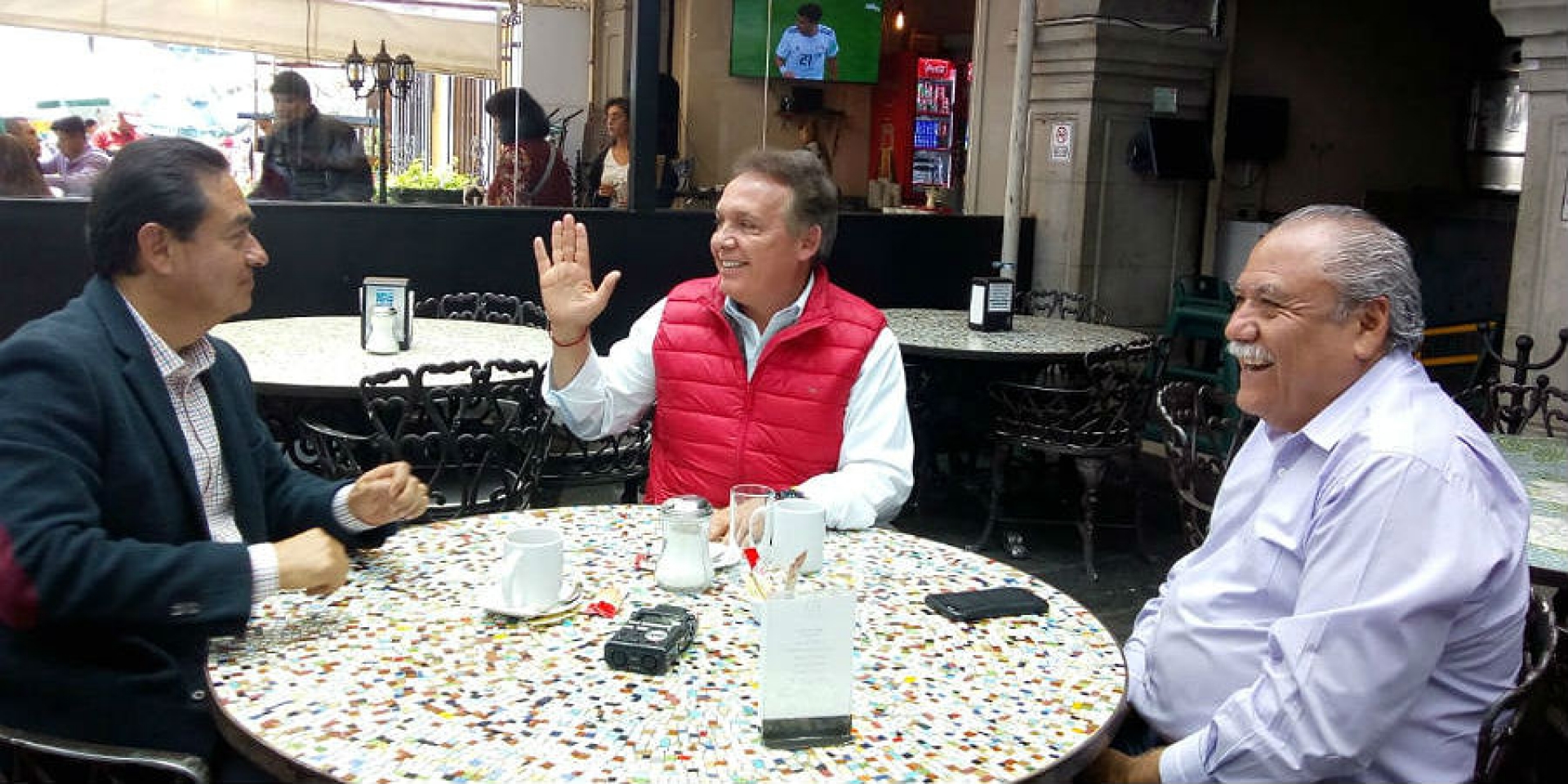 Señalan candidatos a gobernador que no hay intención de declinar