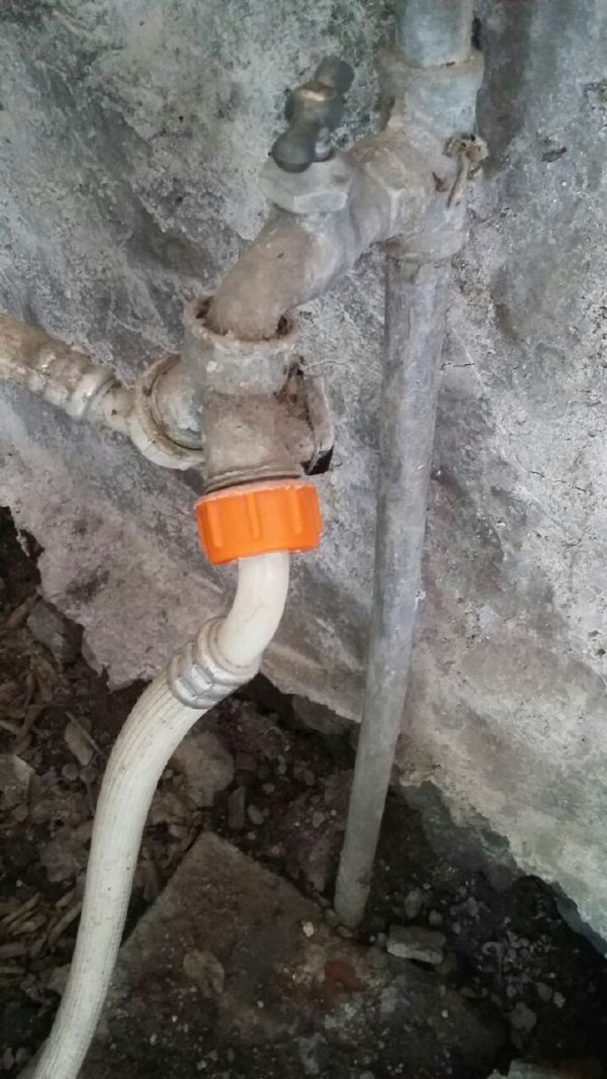 Continúa el desabasto de agua en Tetecala