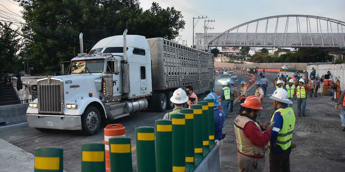 Realiza SCT apertura del cuerpo "B" en el puente Arroyo Santo Cristo del paso exprés