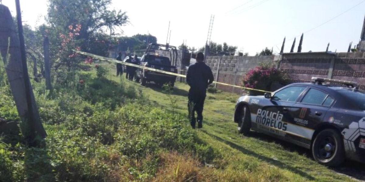 Hallan tres cadáveres en dos vehículos, en Yecapixtla