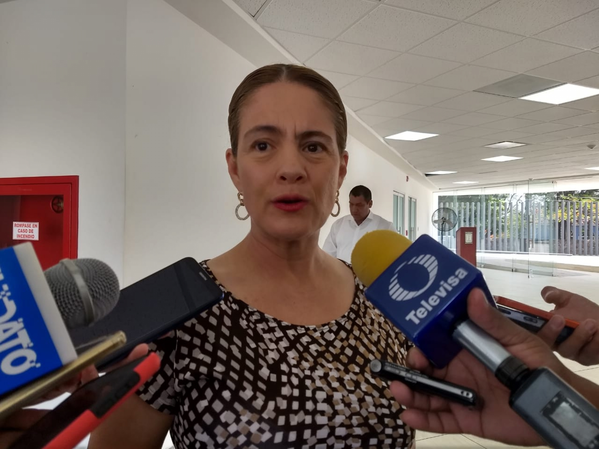 Comparecerá titular de la FGE ante el pleno del Congreso, este jueves