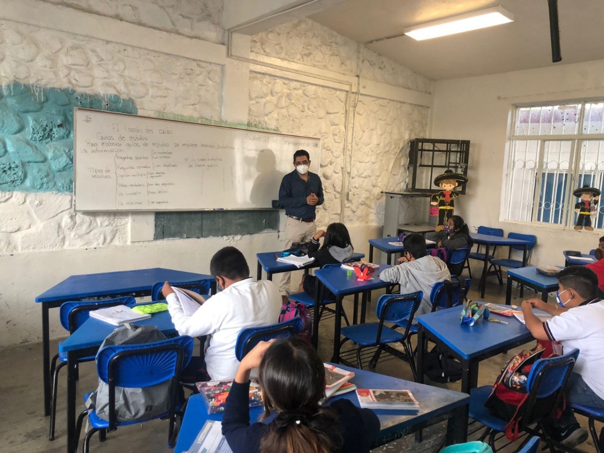 Da Salud municipal acompañamiento a escuelas en medidas sanitarias