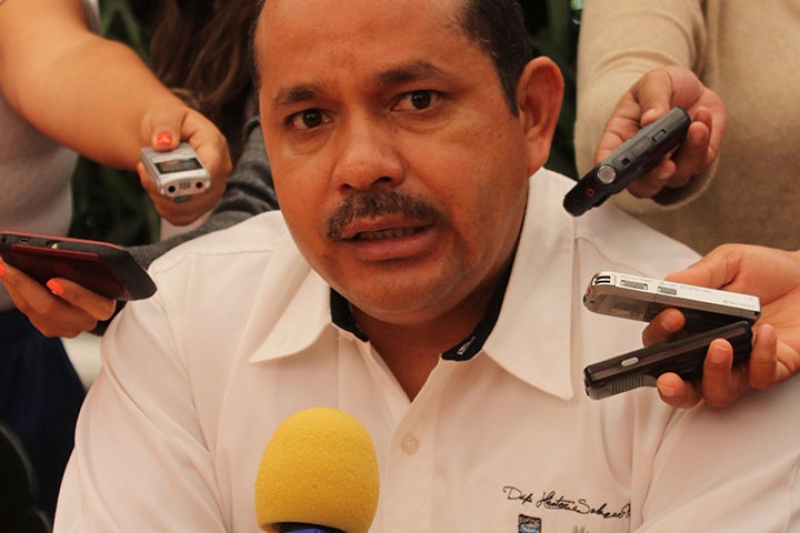 PAN y PRD evitan comparecencia del comisionado de seguridad