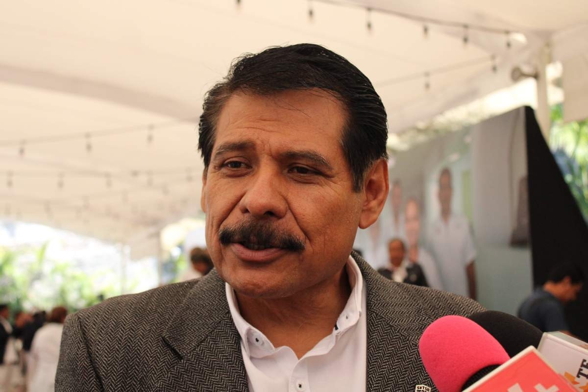 Retiran a médicos cubanos de hospitales de Morelos