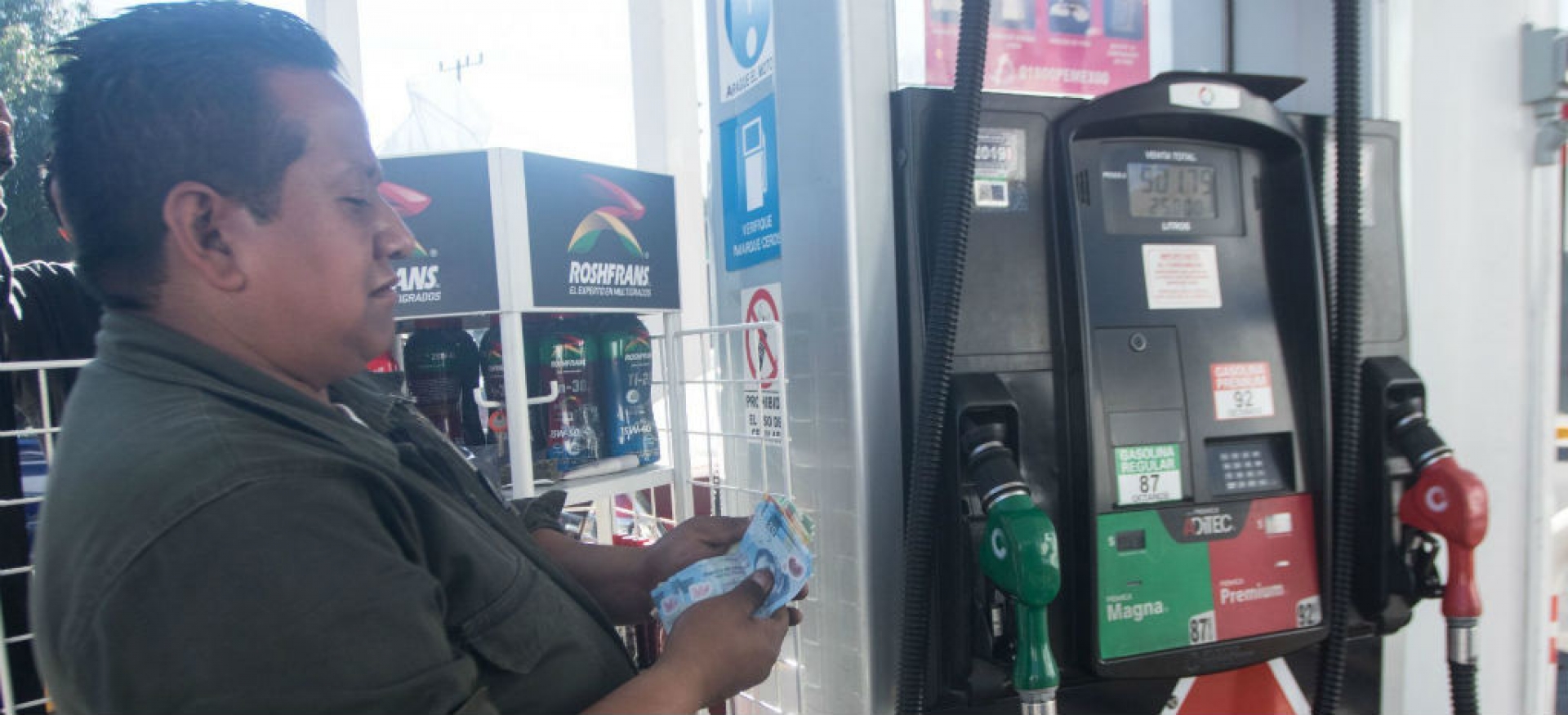 Ventas de gasolinas cayeron 5.7% en 2019: Pemex (Reporte)