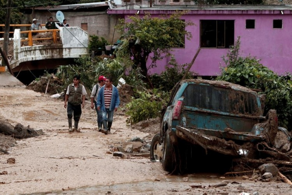 La tormenta Earl ha dejado 42 muertos en México