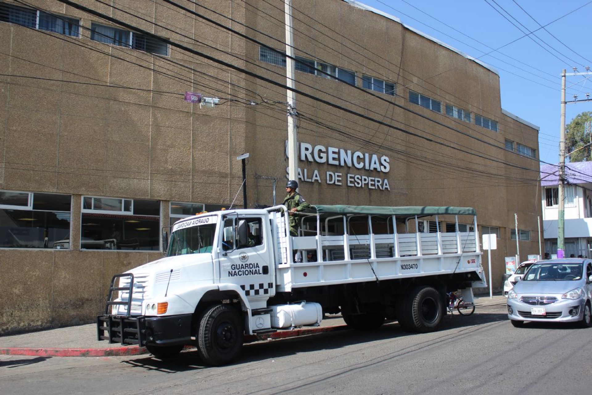 Confirman que escuelas del poniente suspendieron clases
