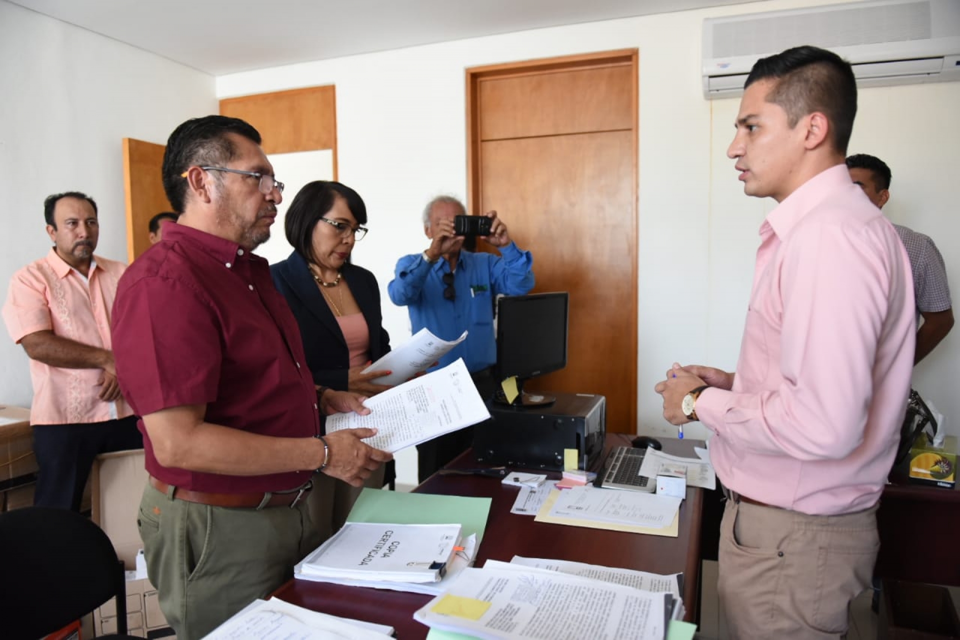 Entregan demanda de juicio político contra el ex gobernador Graco Ramírez