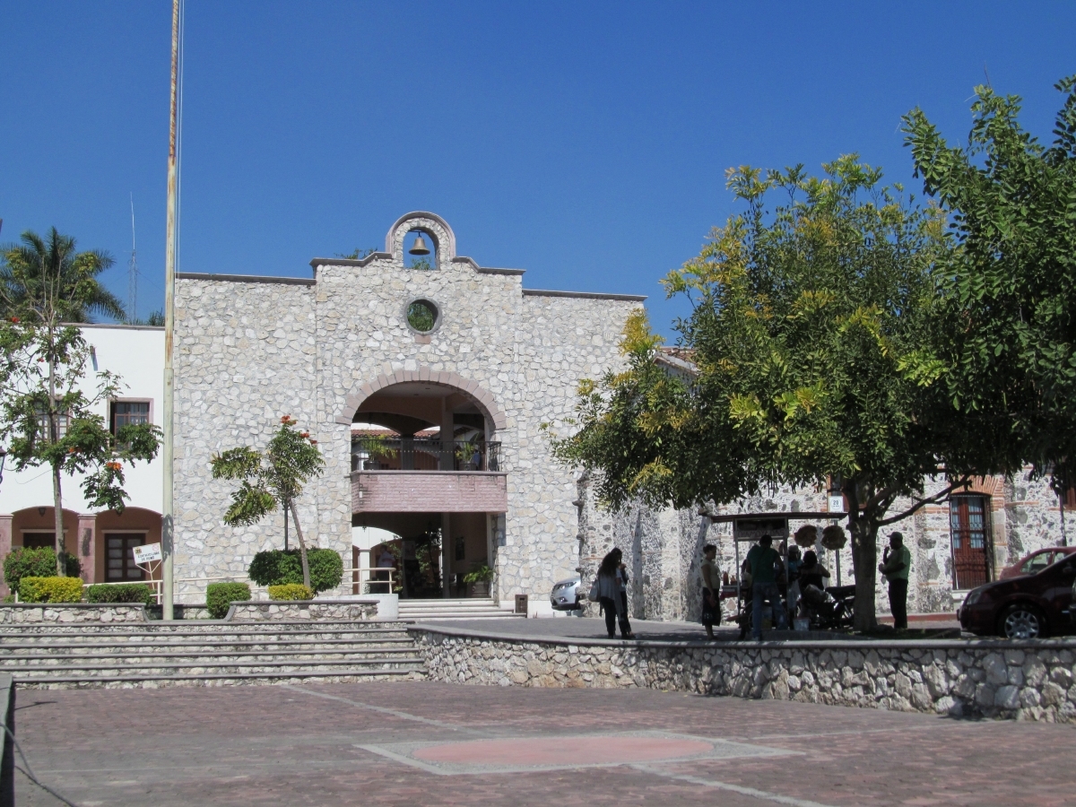 Ayudantes de Tlaquiltenango pedirán incremento económico