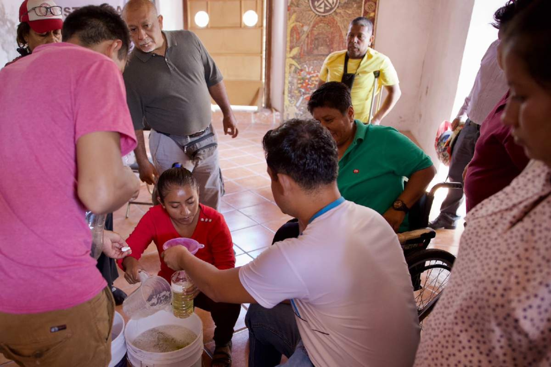 Capacitan a discapacitados en tecnologías domésticas en Tlaquiltenango