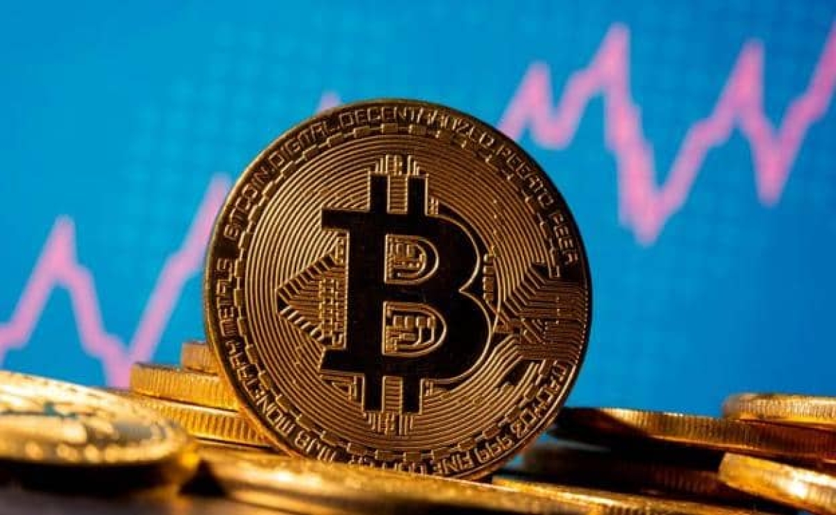 "El bitcoin no es una moneda alternativa": Banxico
